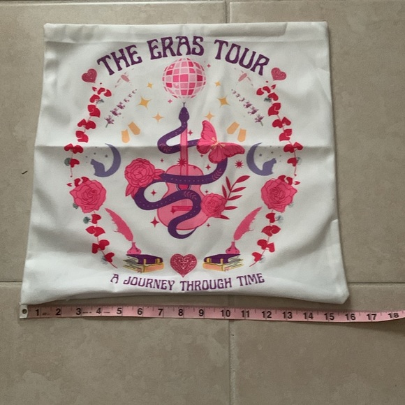 Taylor Swift pillowcase, pillow cover - Picture 4 of 4